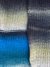 Load image into Gallery viewer, Manarola Cowl