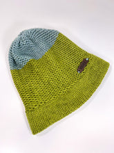 Load image into Gallery viewer, Pinecone Merino Beanie