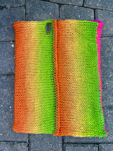 Load image into Gallery viewer, Manarola Cowl