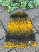 Load image into Gallery viewer, Marble Slouch Knit Beanie