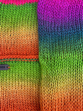 Load image into Gallery viewer, Manarola Cowl