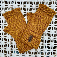 Load image into Gallery viewer, Tweed Fingerless Mitts