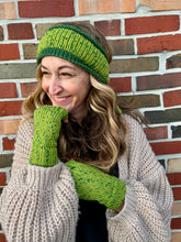 Load image into Gallery viewer, Tweed Fingerless Mitts