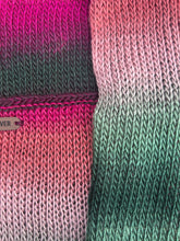 Load image into Gallery viewer, Manarola Cowl