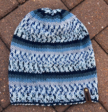 Load image into Gallery viewer, Frets Beanie